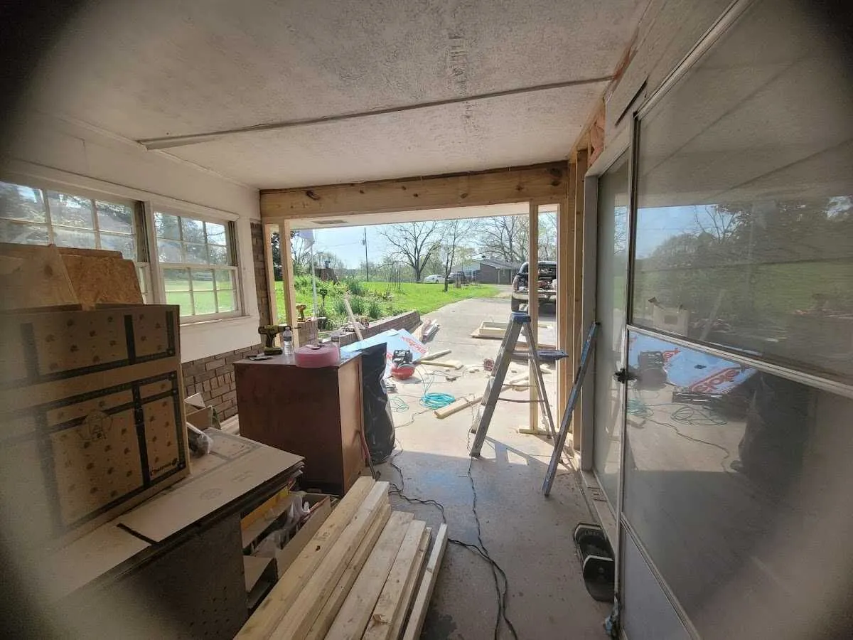 Air movers and dehumidifier for Drying & Dehumidification in Arcadia